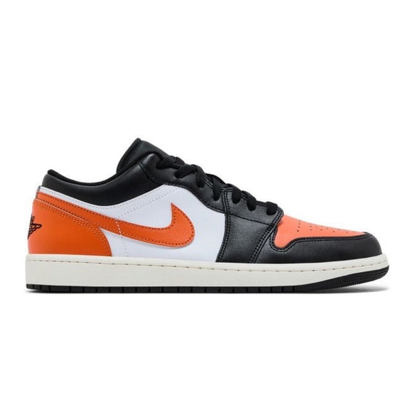 Jordan Other - Jordan 1
Shattered backboard alternate
Brand new